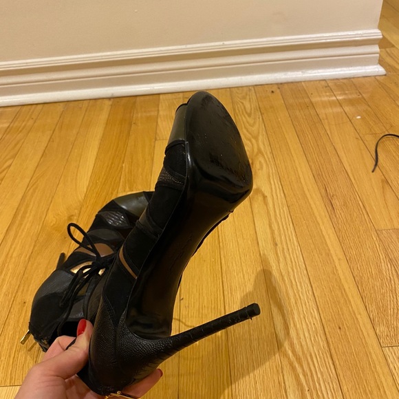 Shoes - Picture 3 of 5